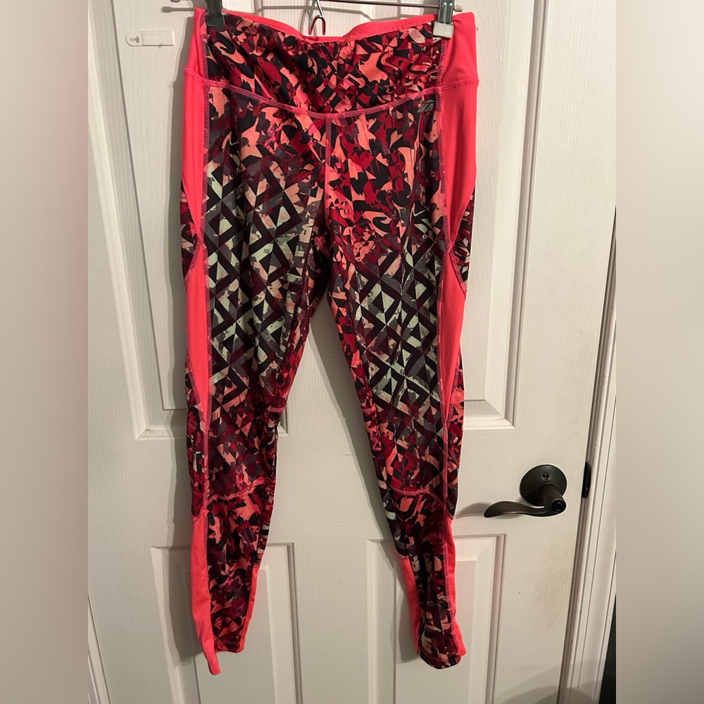 Avia retro workout leggings size small
